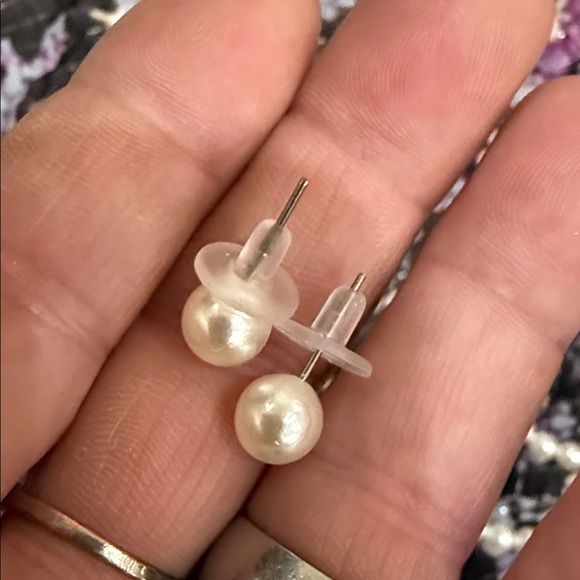 Elegant Pearl Jewelry Set - Picture 5 of 5